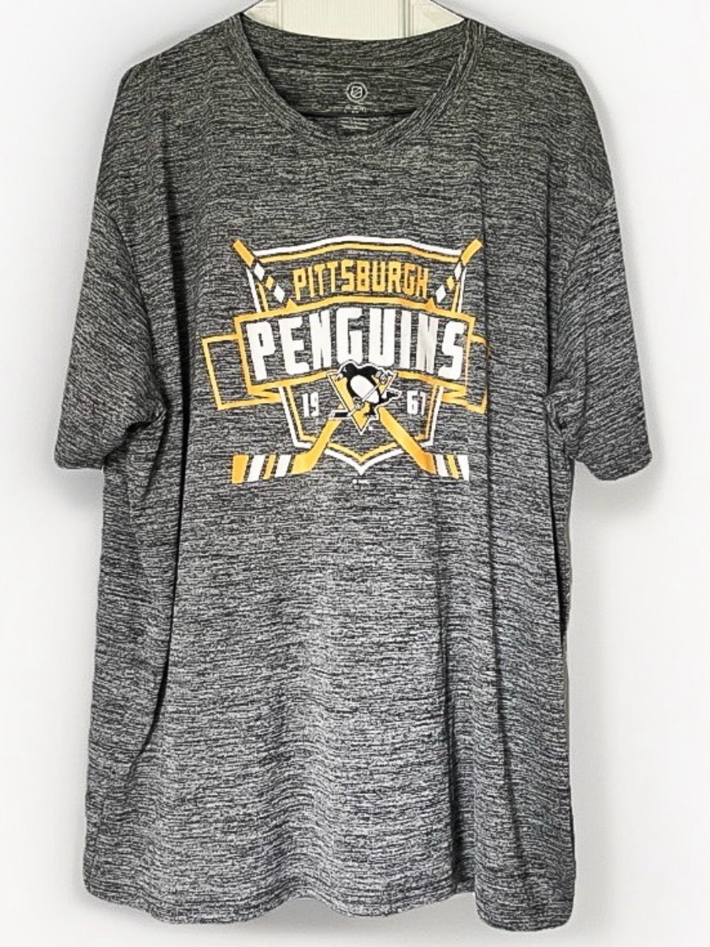 NHL Pittsburgh Penguins Gray & Yellow Short Sleeve Tee